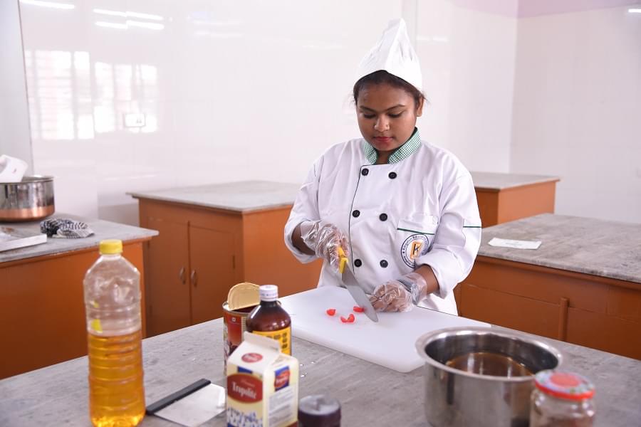 Kingston Educational Institute Kolkata KSMS Labs photo 7