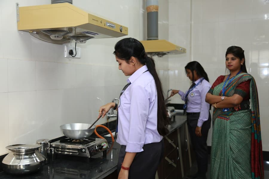 Kingston Educational Institute Kolkata KCS Labs photo 7