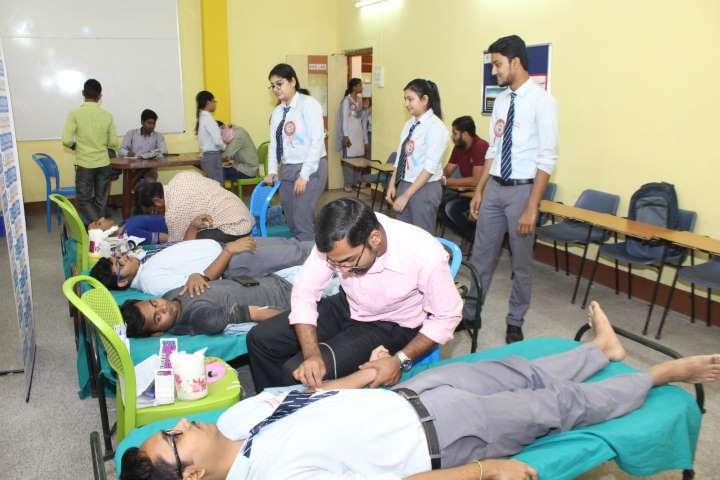 Carreograph Institute of Management Studies Kolkata Blood Donation photo 3