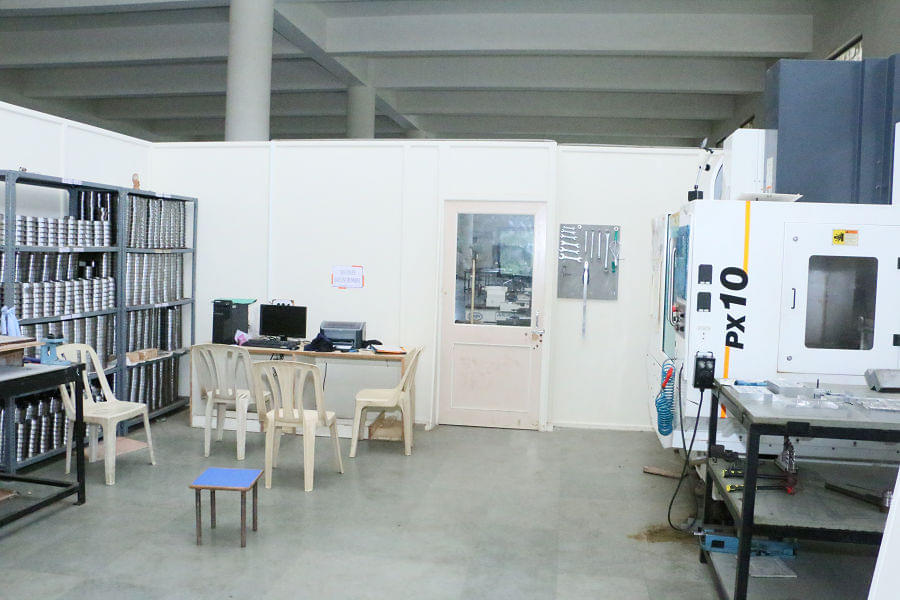 Atmiya Institute of Science and Technology for Diploma Studies, Atmiya University Rajkot Workshop photo 2