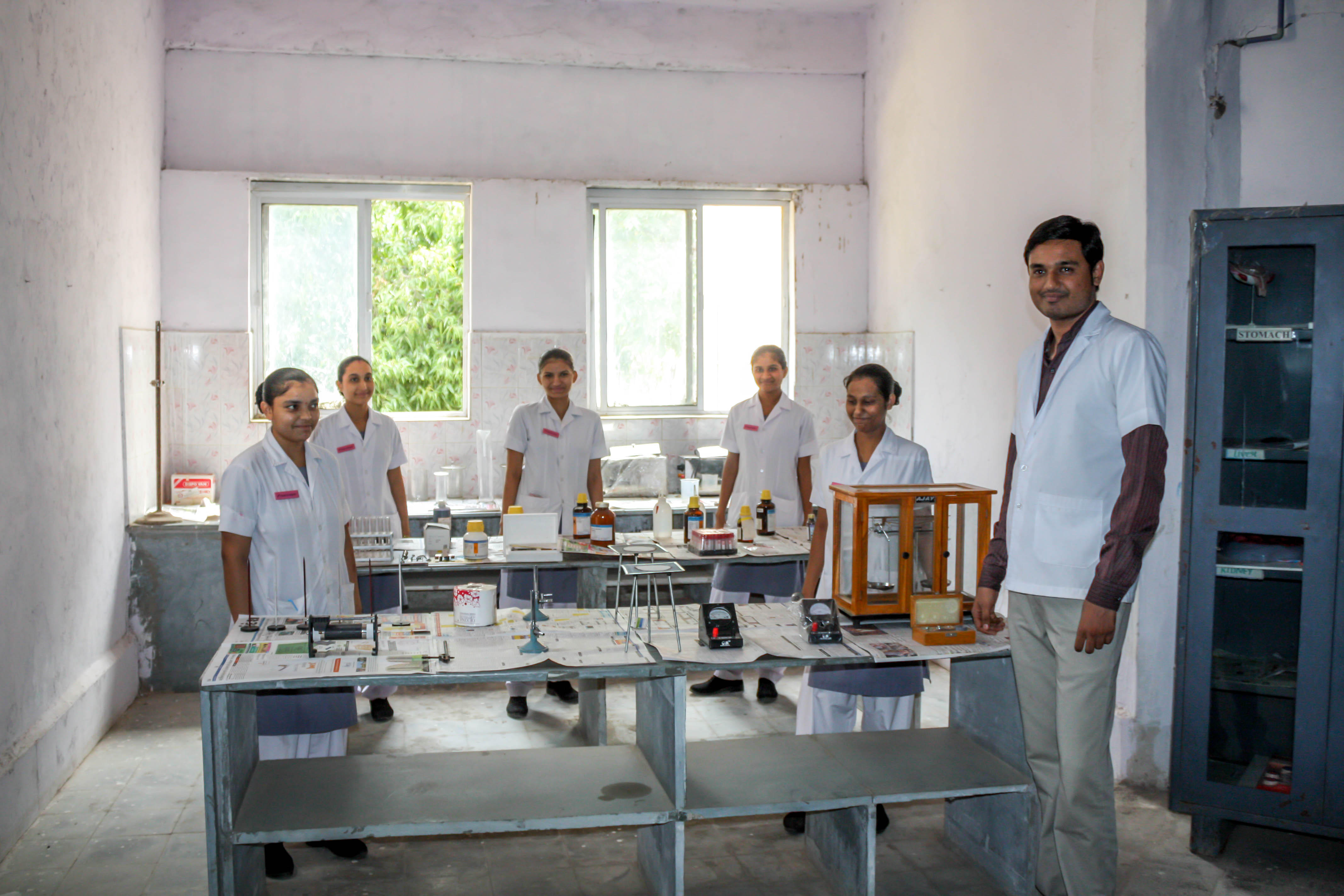 Mahavir Nursing Institute Bayad Training photo 2