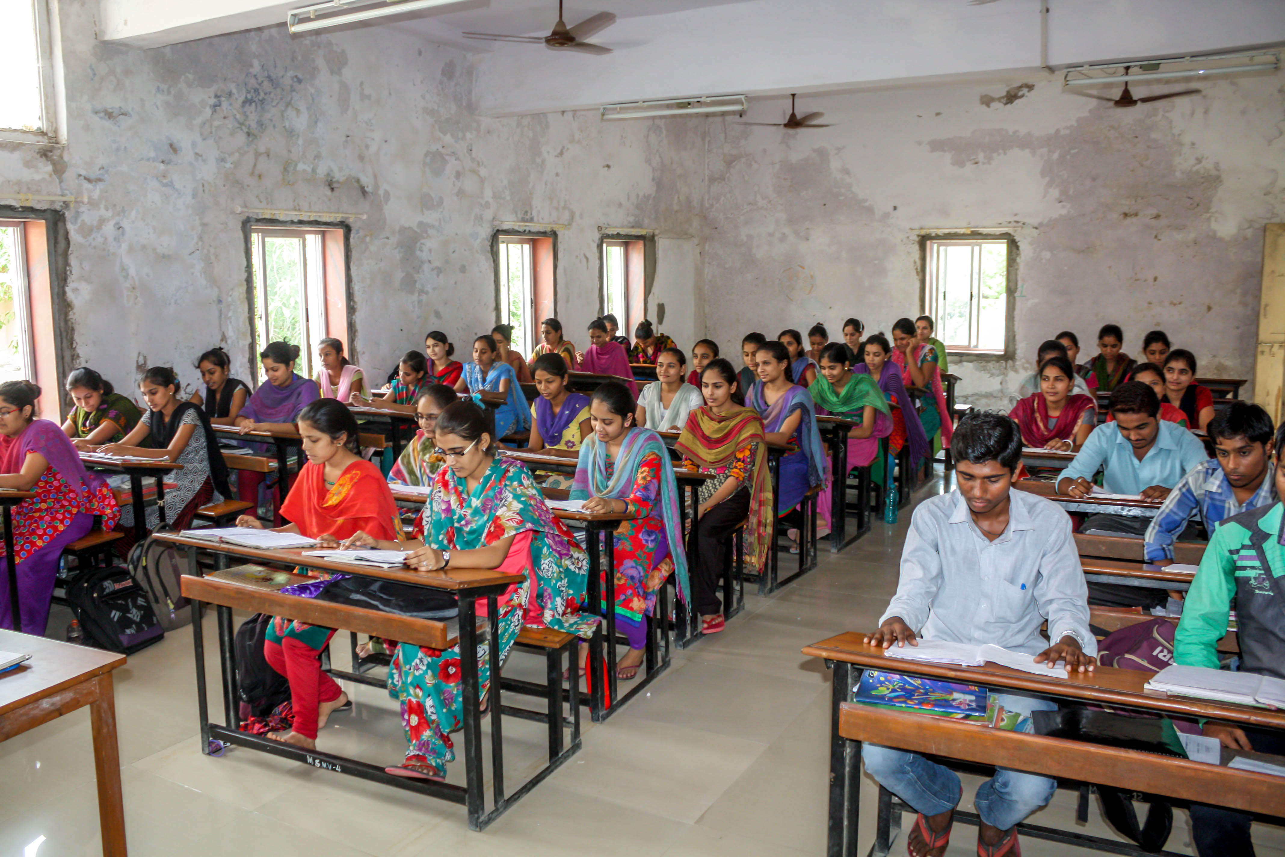 Mahavir Nursing Institute Bayad Training photo 1