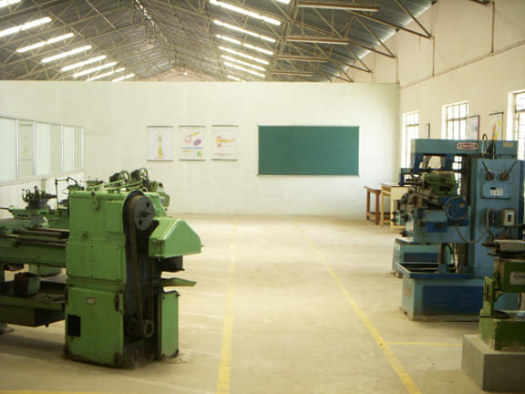 Budge Budge Institute of Technology Kolkata Labs and Equipment's photo 8