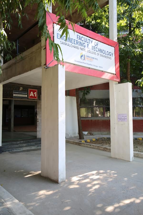 SPU Visnagar Academic Building photo 9