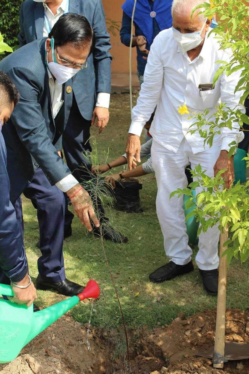 SPU Visnagar World Environment Day photo 5