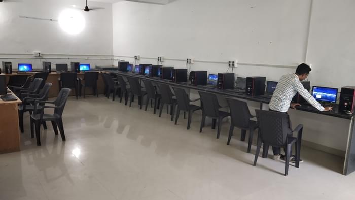Suvidha College Mehsana Computer Lab photo 2