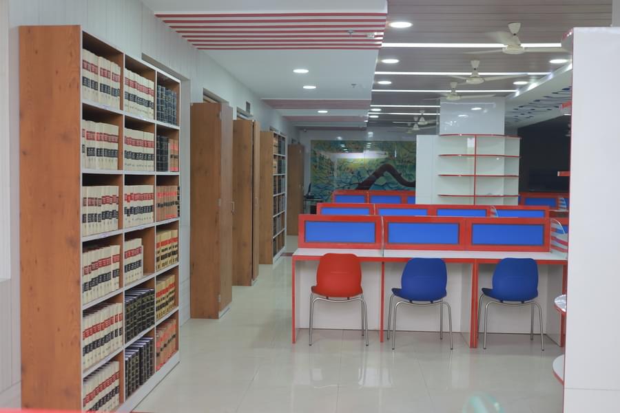 Guru Nanak Institute of Hotel Management Kolkata Library photo 7