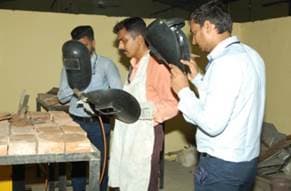 JIS School of Polytechnic Kolkata Labs photo 44