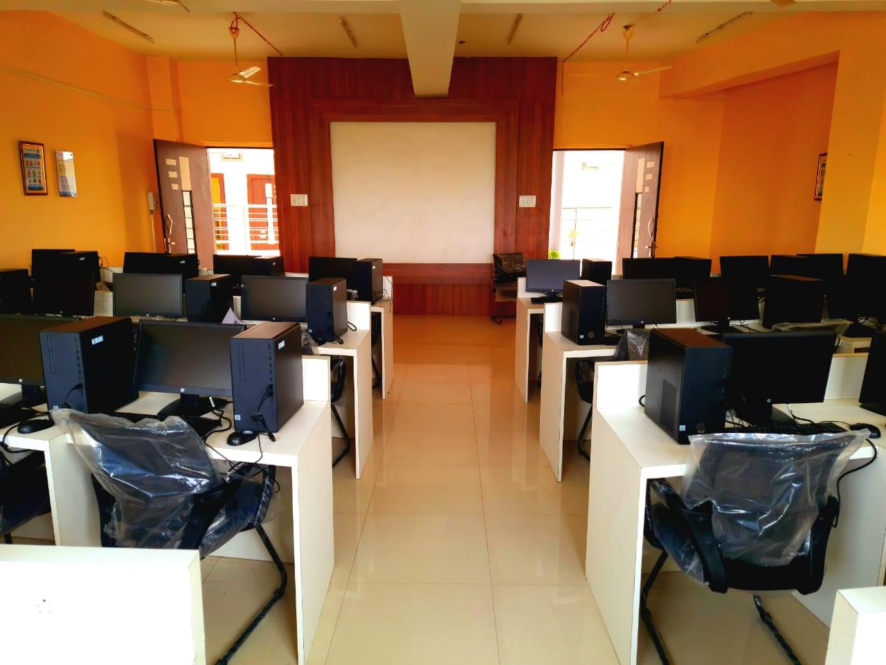 JIS University Infrastructure photo 14