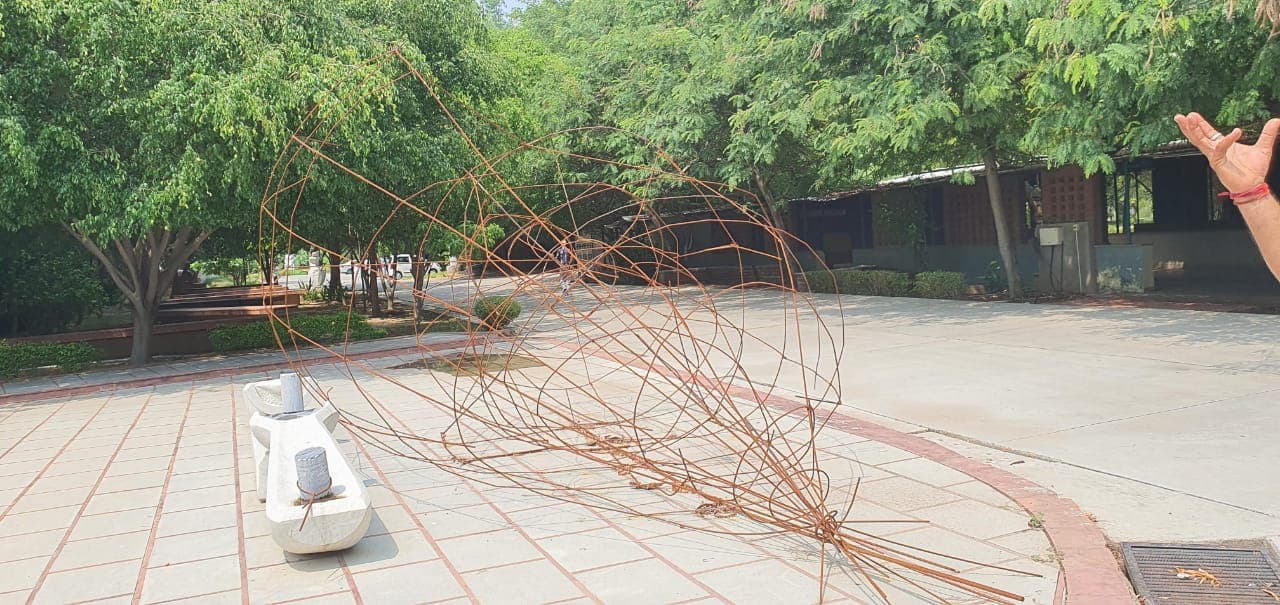 ITM SLS Baroda University College campus photo 10