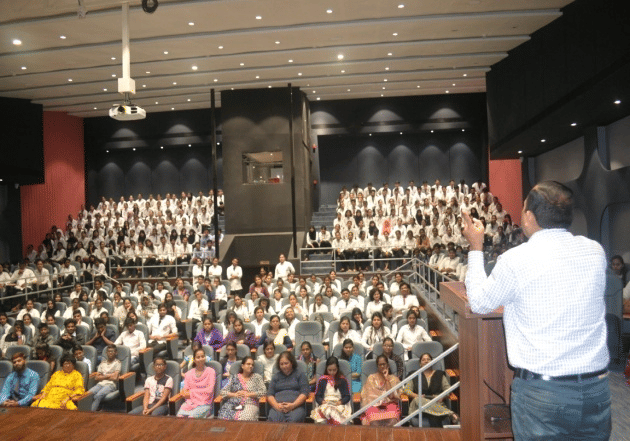 Motiwala College of Educational Sciences Nashik College Campus photo 11