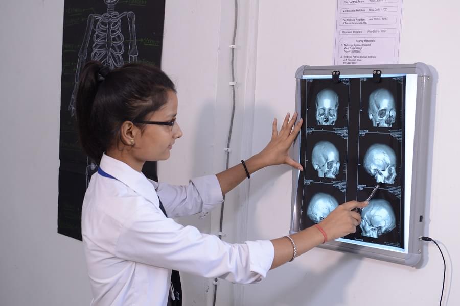 Impact Paramedical and Healthcare Institute New Delhi Campus photo 13