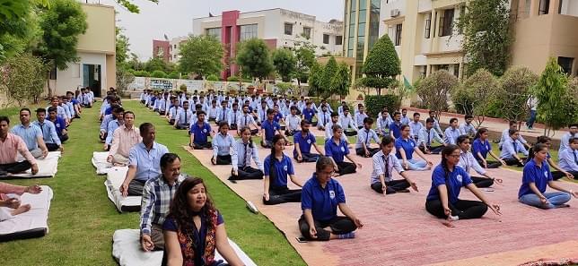 Jaipur College of Pharmacy Extra Curriculars photo 11