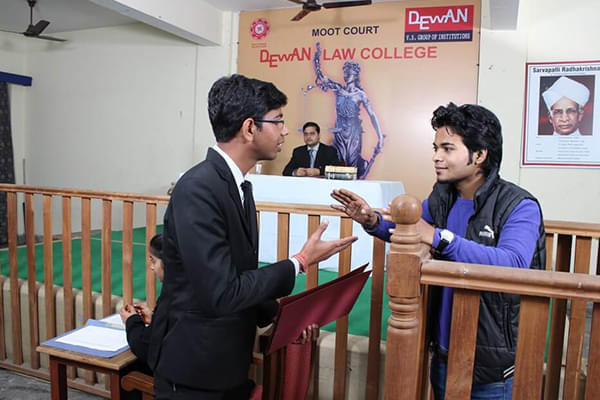 Dewan V.S. Group of Institutions Meerut Infrastructure photo 12