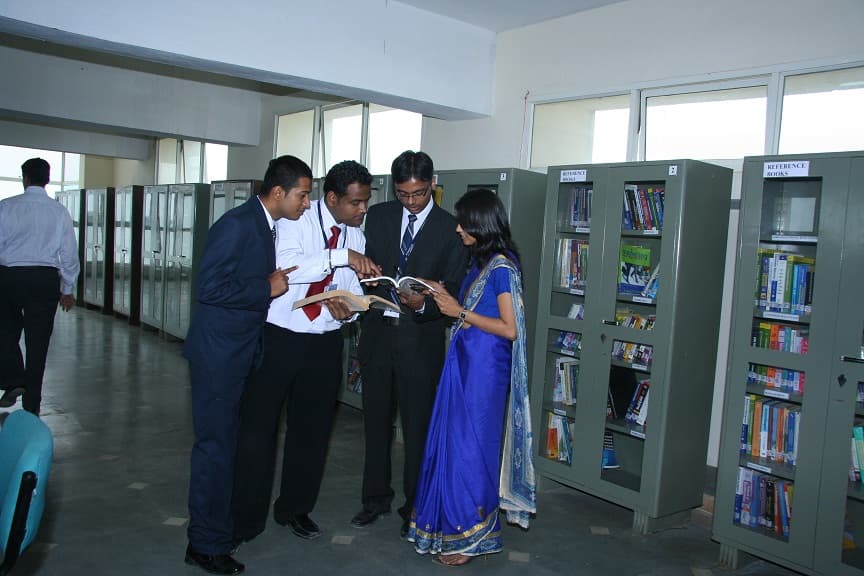 Acropolis Faculty of Management and Research Indore Campus Life photo 7