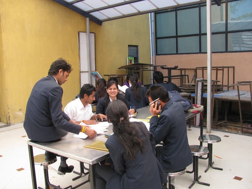 Acropolis Faculty of Management and Research Indore Campus Life photo 12
