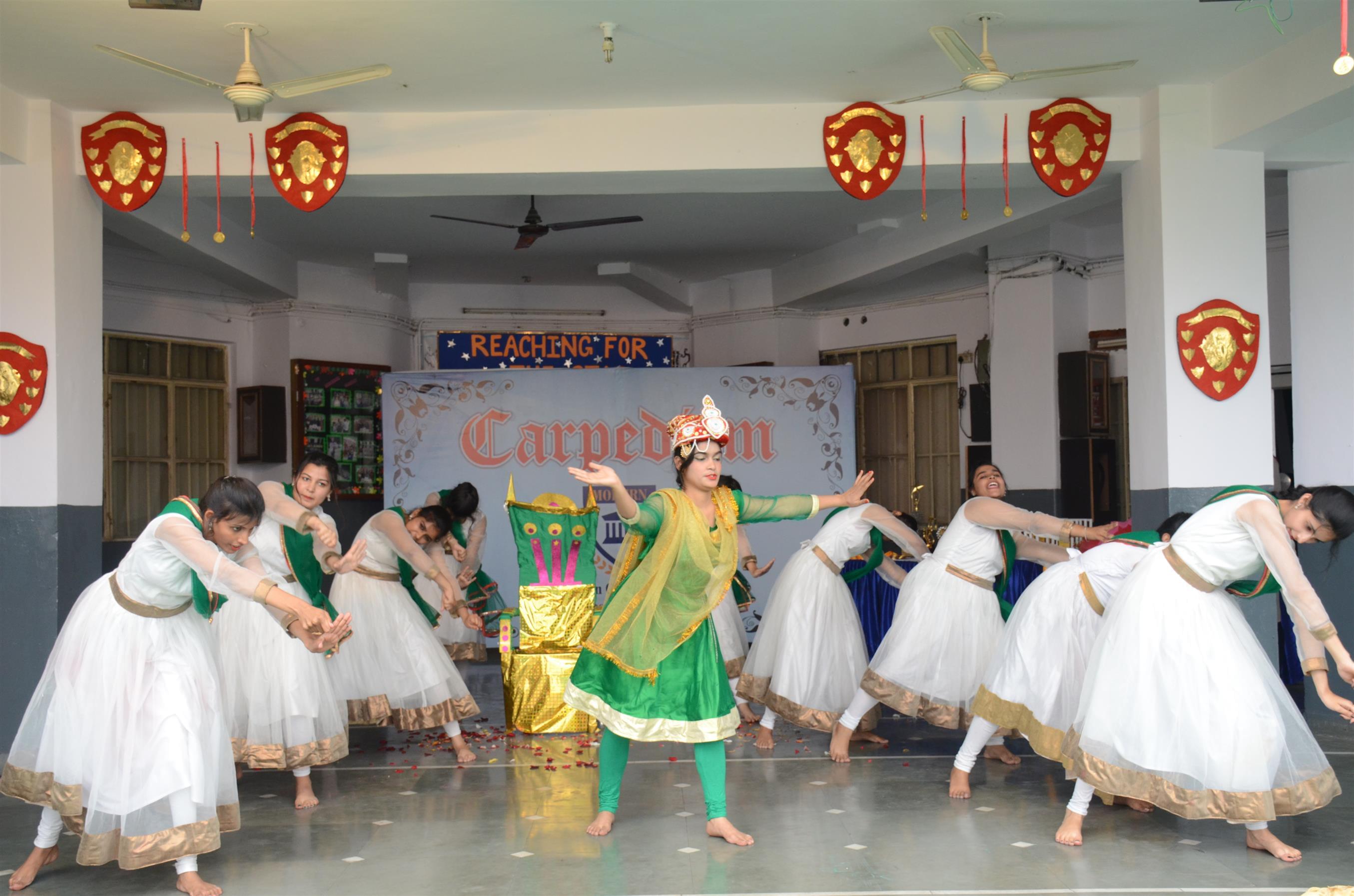 Modern Girls' College of Professional Studies Lucknow Events photo 12