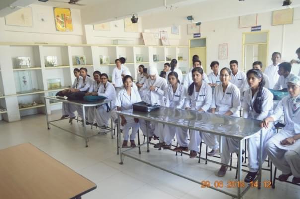 Devki Mahavir Homeopathic College and Hospital Garhwa Campus photo 4