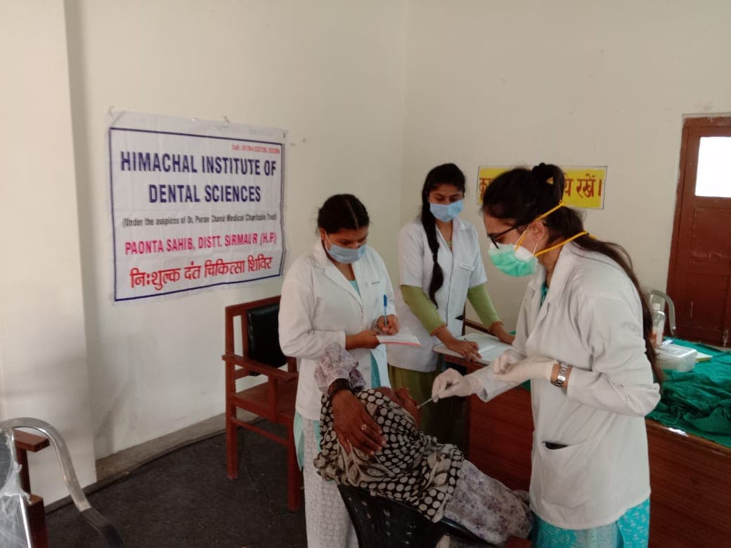 Himachal Institute of Dental Sciences Sirmaur Laboratory photo 1