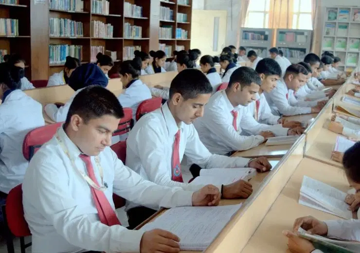 Combined PG Institute of Medical Sciences and Research Dehradun Facilities photo 2