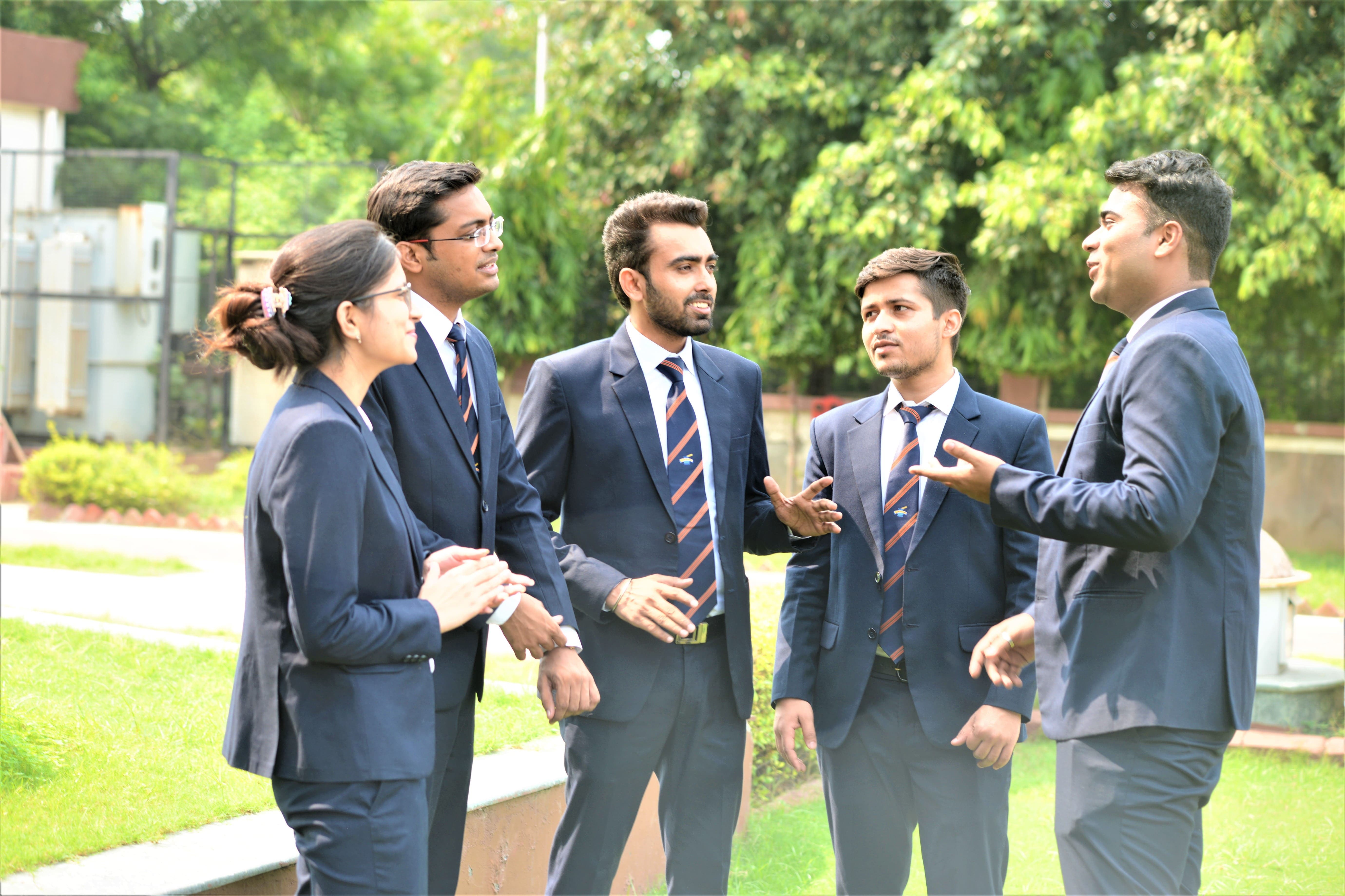 LBSIM Delhi Group Discussions photo 2