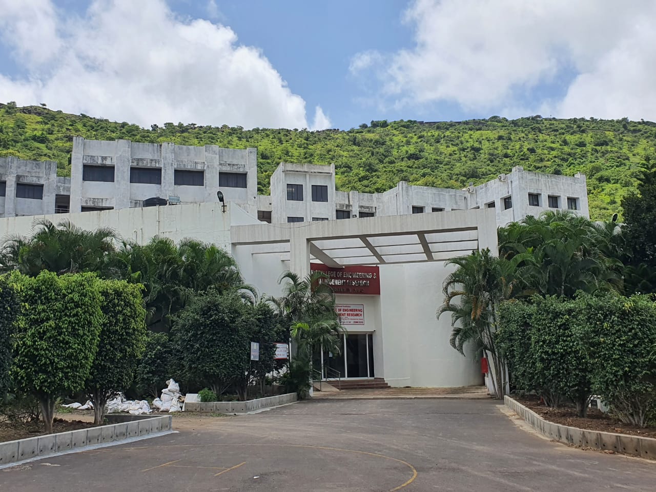 KJ College of Engineering & Management Research Pune Campus photo 3