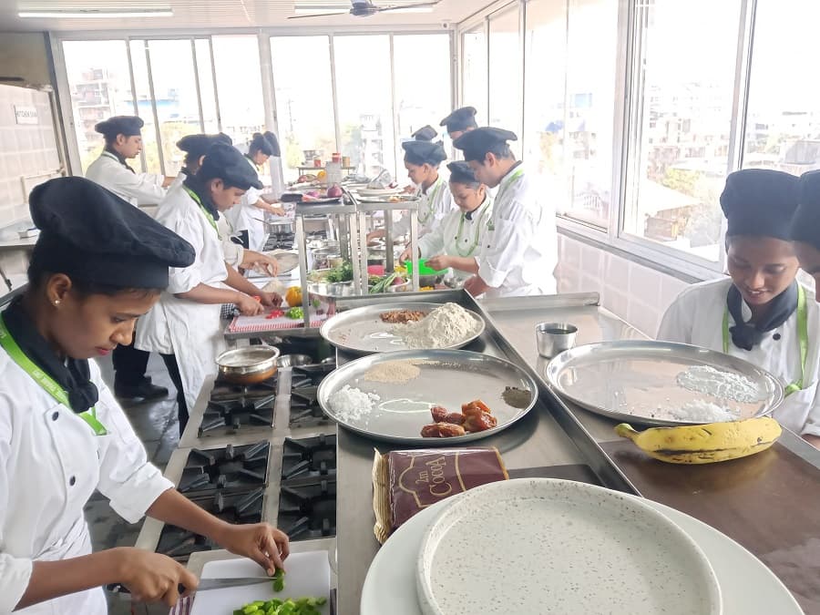 Sahyog College, Thane Competition photo 4