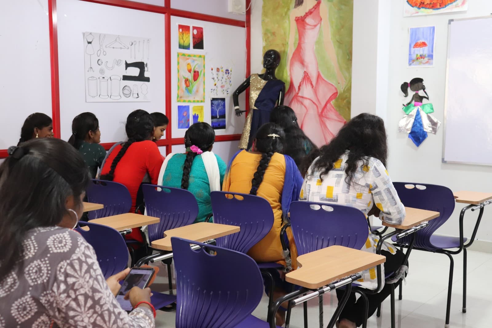 Victory Institutions of Design Tiruvannamalai Creative Art photo 1