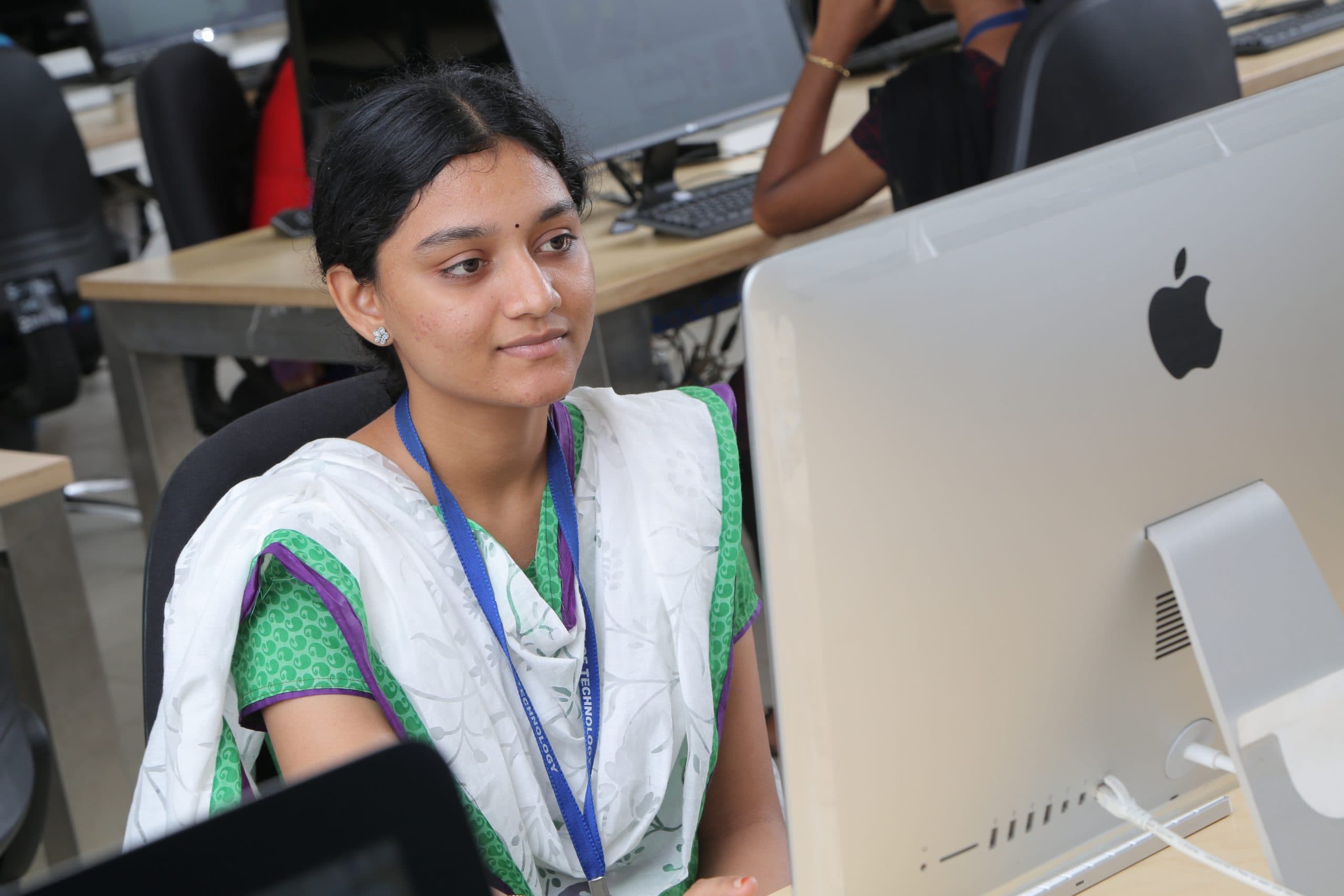 Sona Medical College of Naturopathy and Yoga Salem College labs and classroom photo 1