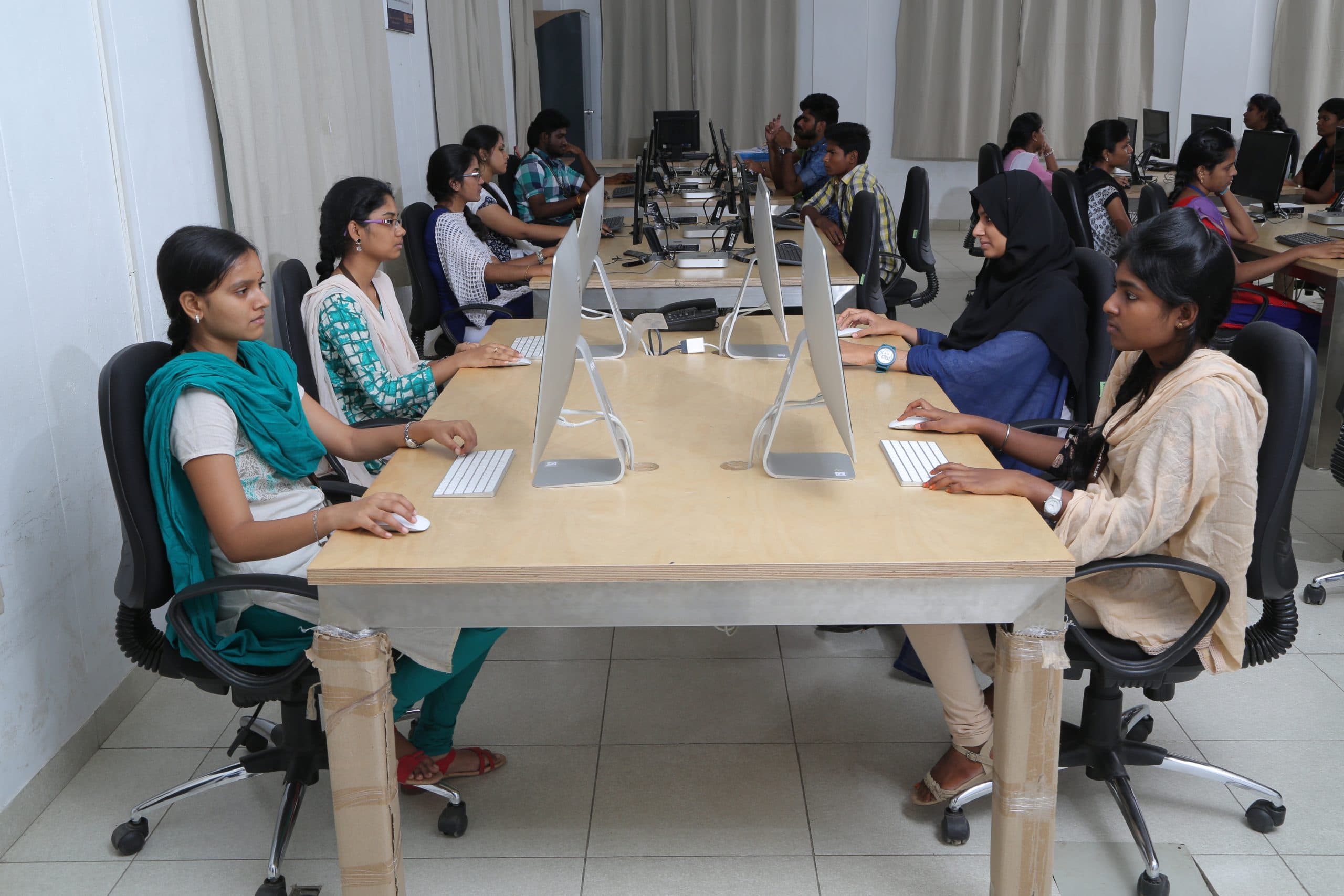 Sona Medical College of Naturopathy and Yoga Salem College labs and classroom photo 5