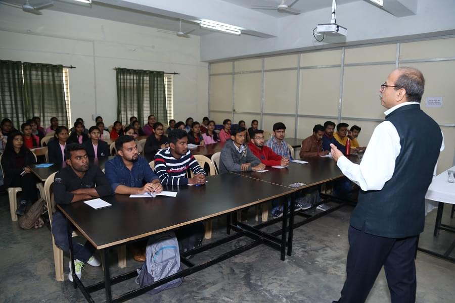 Cummins College Of Engineering For Women Nagpur Technical Event photo 15