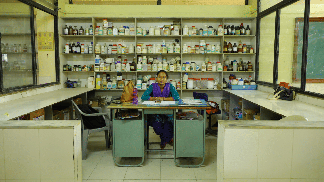 Shree Dhanvantary Pharmacy College Surat Campus photo 4