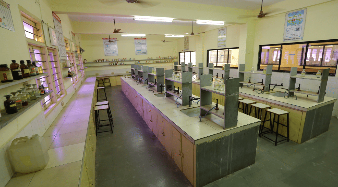 Shree Dhanvantary Pharmacy College Surat Campus photo 7