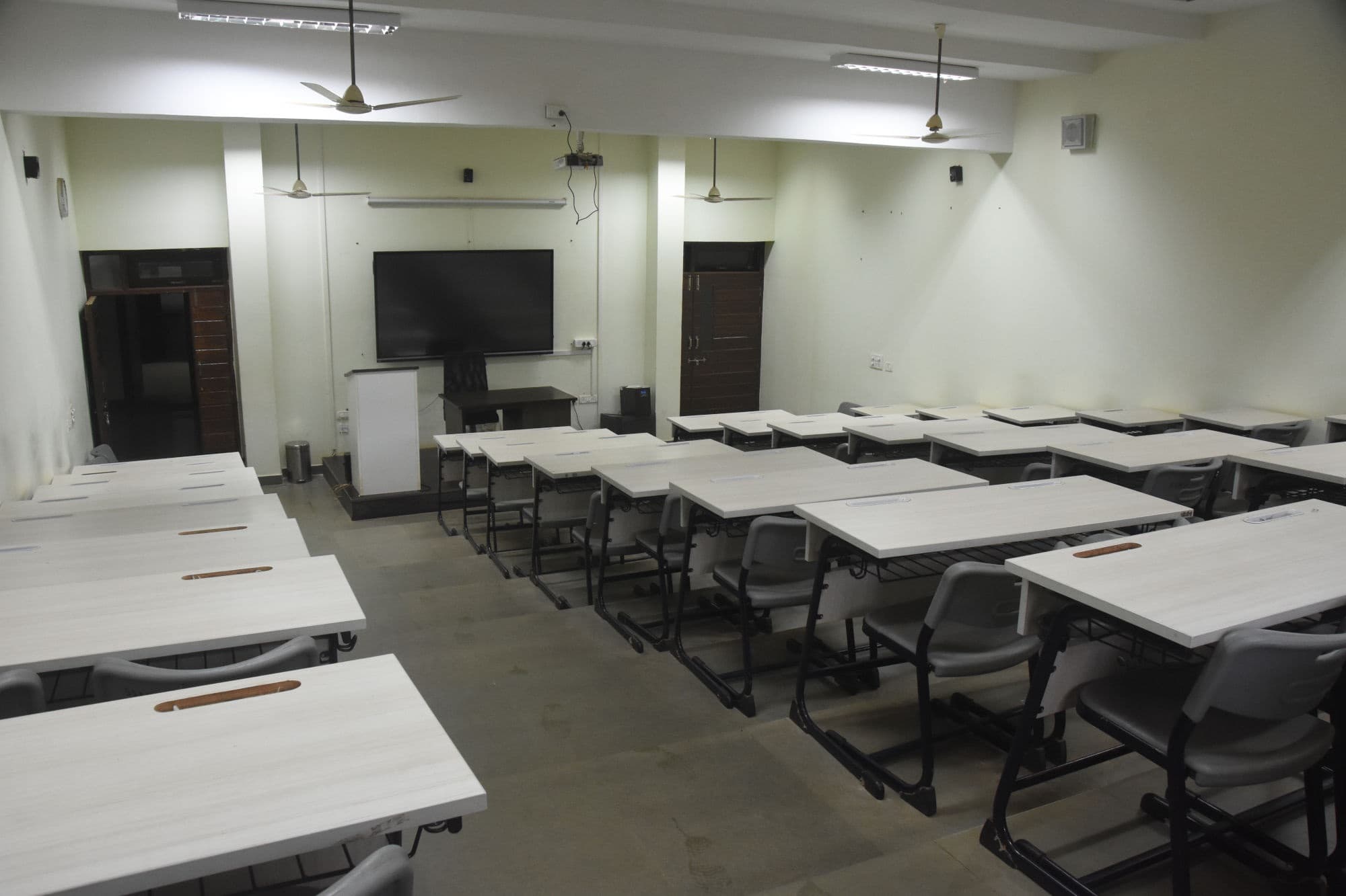 Sant Sohirobanath Ambiye, Government College of Arts and Commerce Pernem Facility photo 6