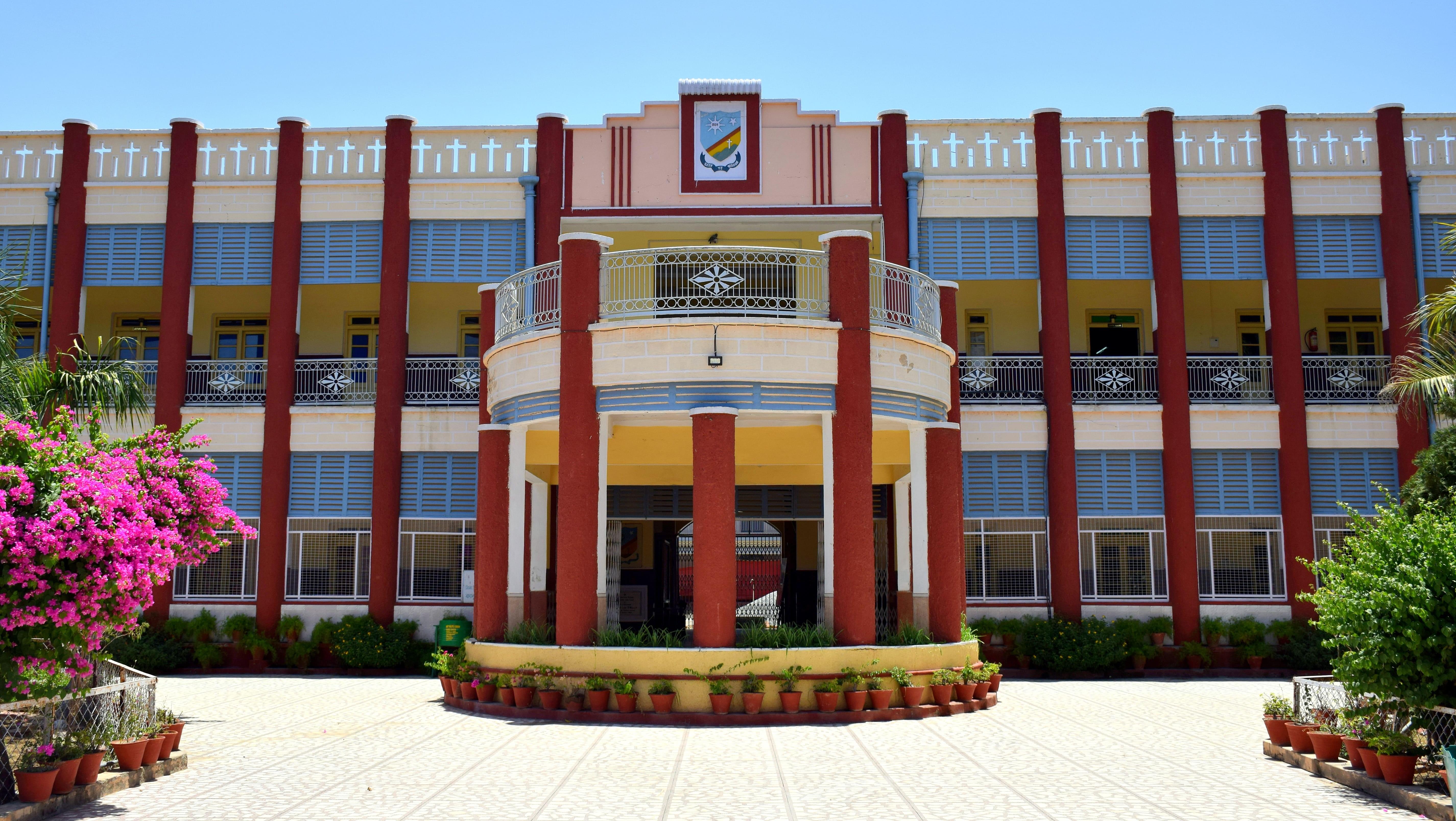 Sophia Girls College Ajmer College images photo 14