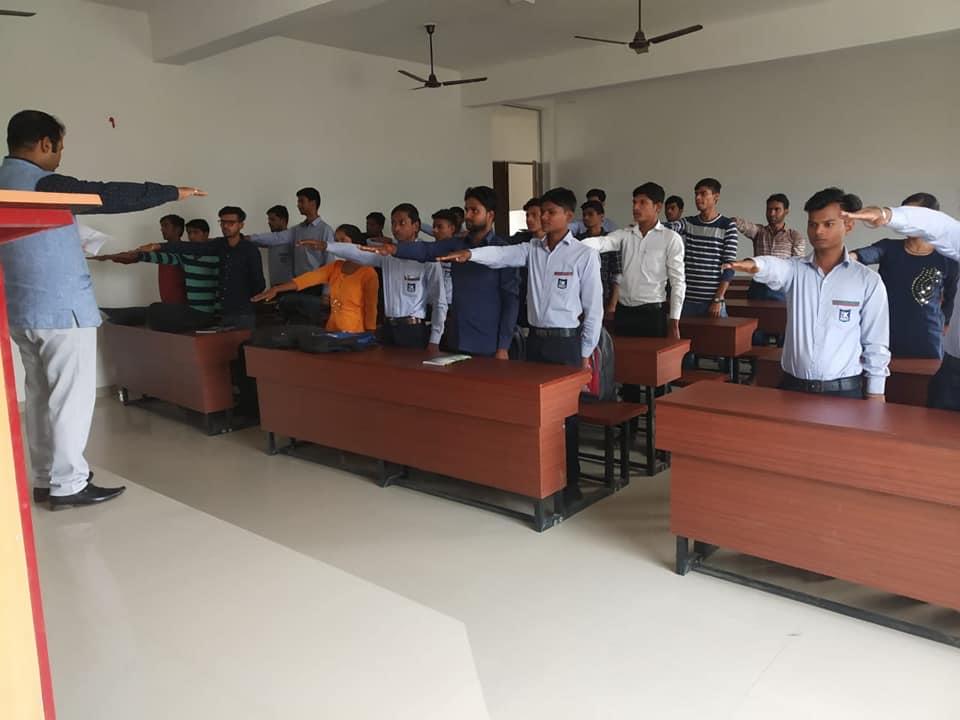 R.K. Group of Institutions Bareilly Rashtriya Ekta Diwas Shapath photo 2
