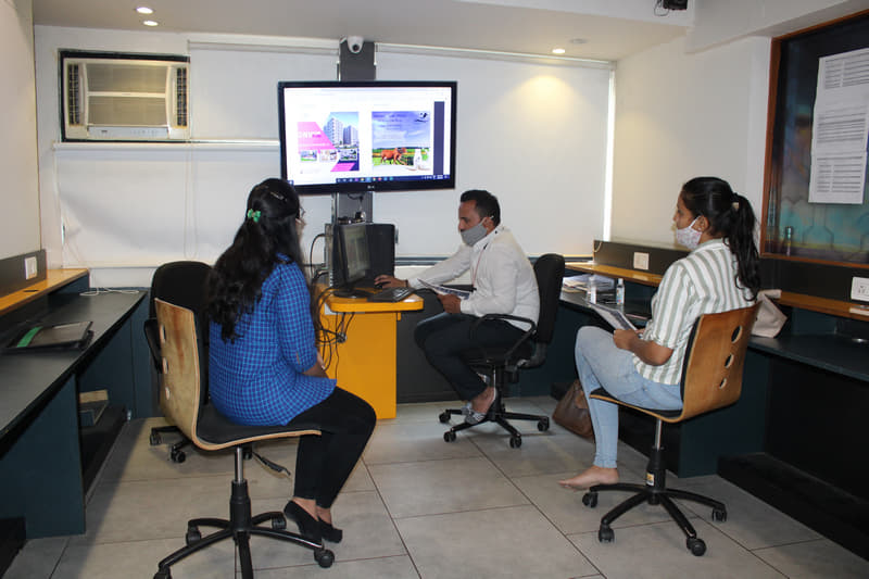 Arena Animation Sayajigunj Vadodara Job Fair photo 9