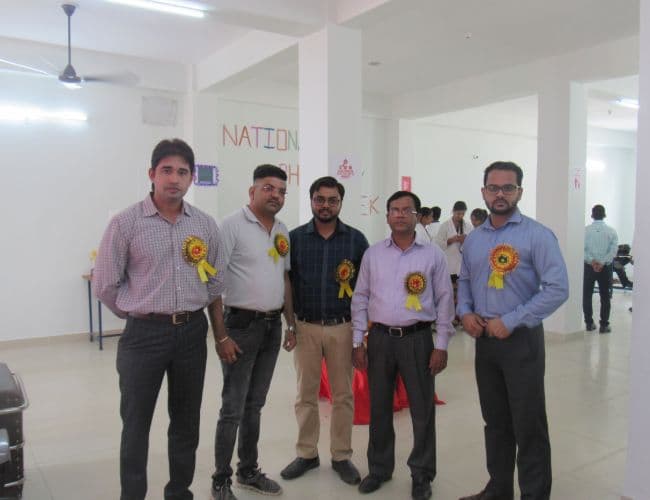 Zee College of Pharmacy Kanpur Campus photo 11