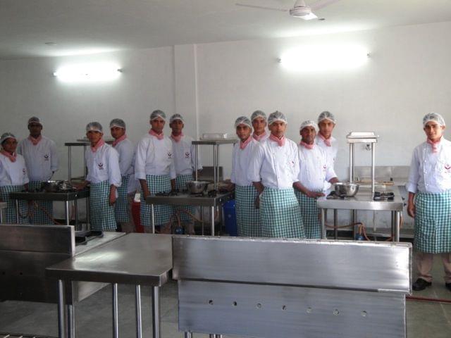 Landmark Foundation Institute of Management and Technology Dehradun kitchen photo 11