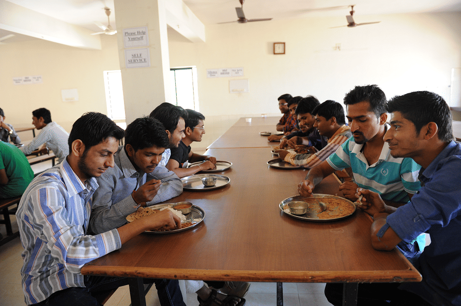 Saffrony Institute of Technology & S.P.B. Patel Engineering College Ahmedabad Hostels photo 4