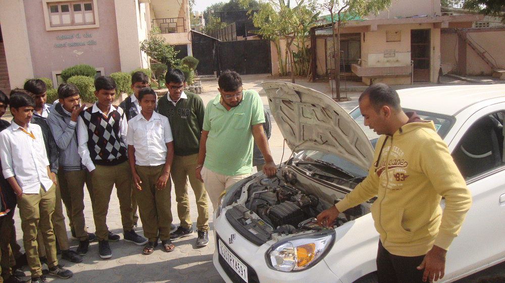 Saffrony Institute of Technology & S.P.B. Patel Engineering College Ahmedabad Seminars  Workshops photo 4