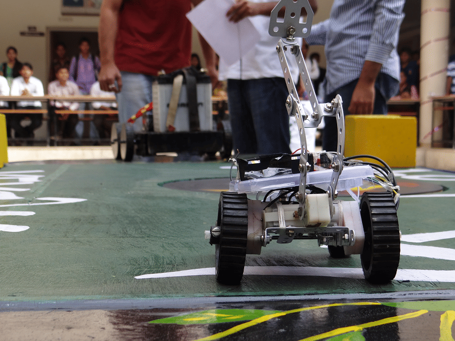 Saffrony Institute of Technology & S.P.B. Patel Engineering College Ahmedabad Sports Festival photo 10