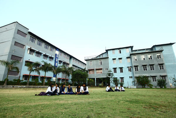 Shree Dev Bhoomi Institute of Education Science & Technology Dehradun Campus Life photo 1
