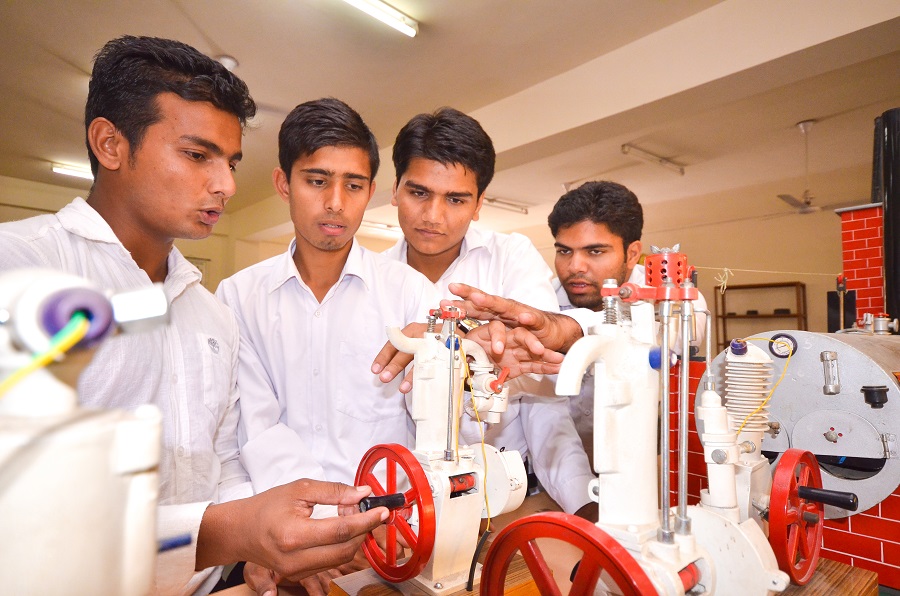 Advanced Institute of Pharmacy Palwal Infrastructure & Facilities photo 5