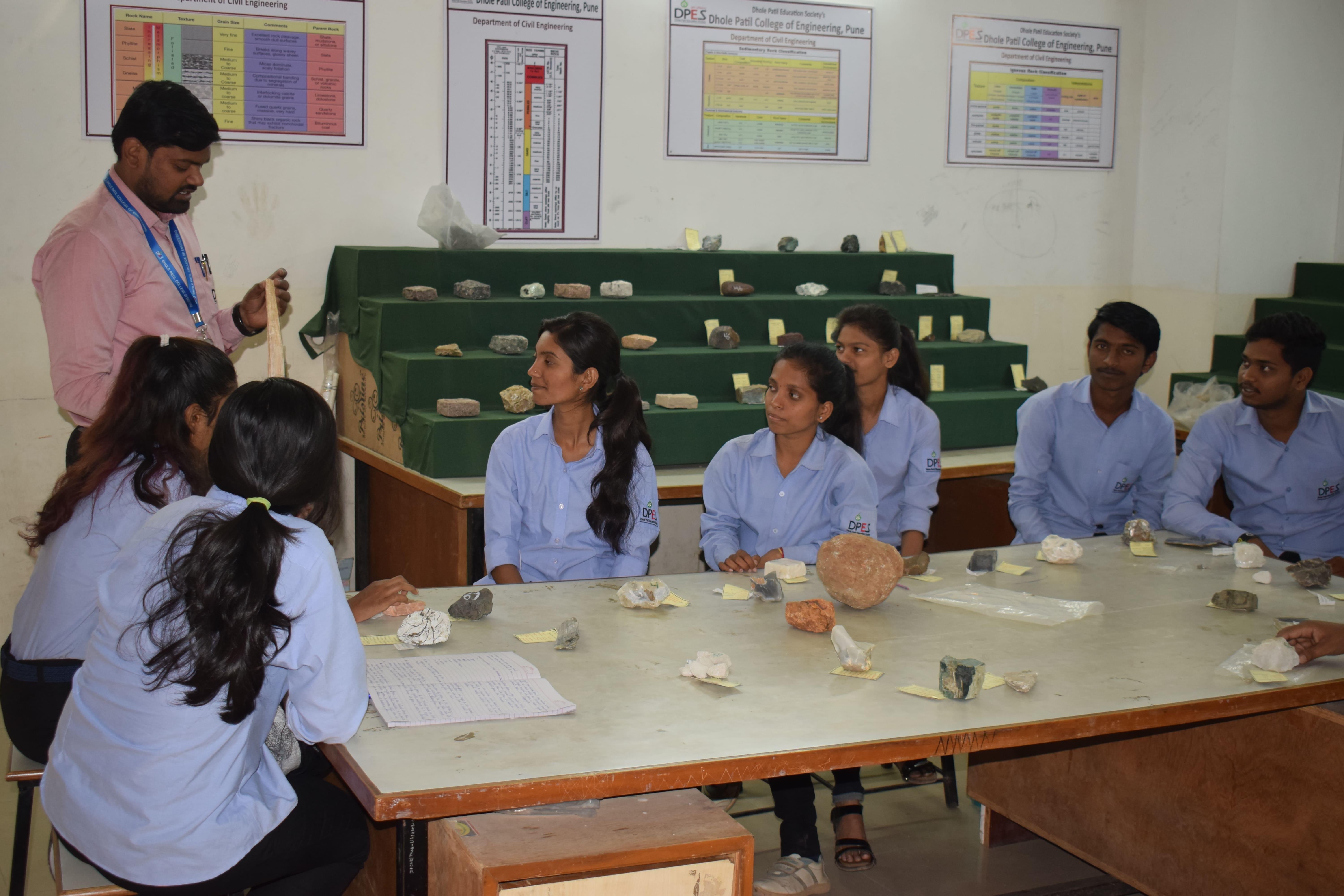 Dhole Patil College of Engineering Pune Facilities photo 23