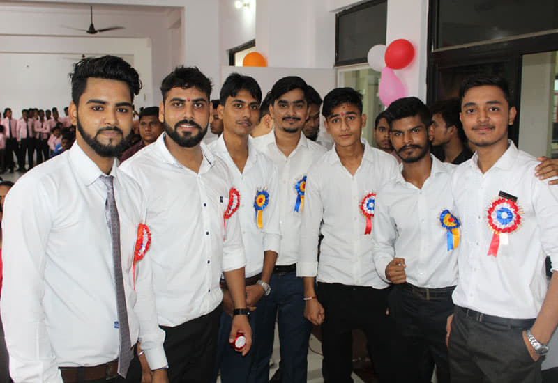 Mahatma Gandhi Institute of Pharmacy Lucknow Extra Curriculars photo 14