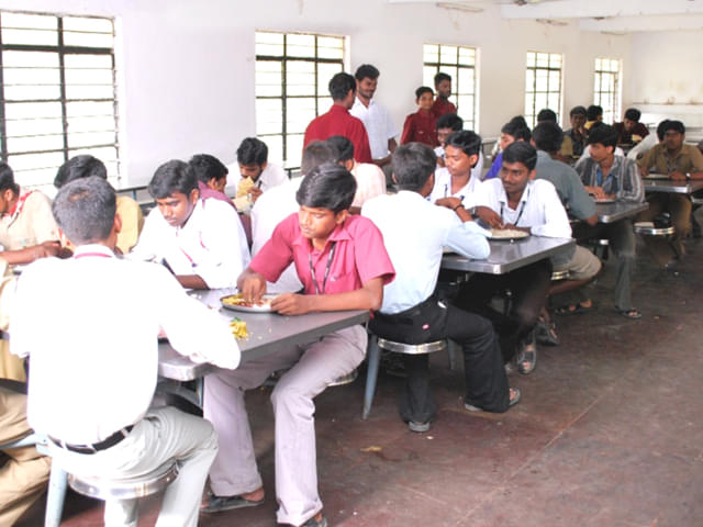 V.R.S College of Engineering and Technology Villupuram hostel photo 5