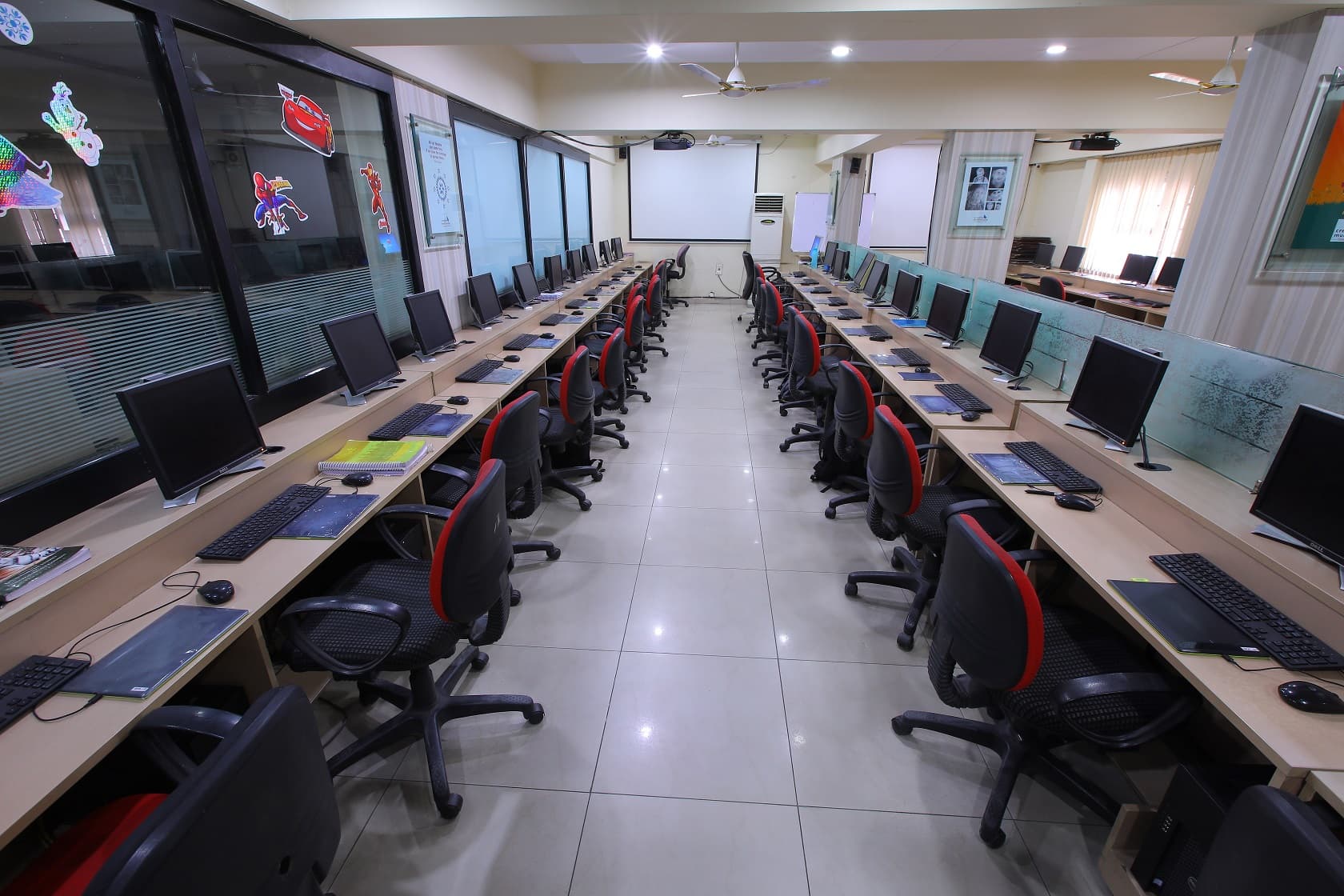 Creative Multimedia College of Fine Arts Hyderabad Academic Building photo 10