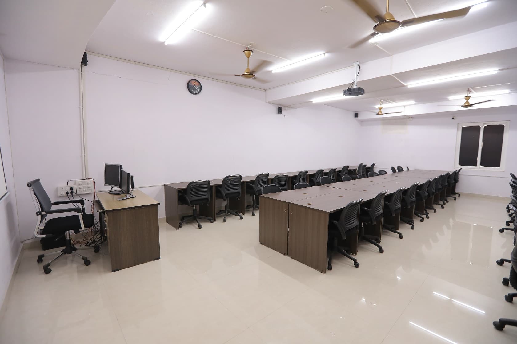 Creative Multimedia College of Fine Arts Hyderabad Academic Building photo 28