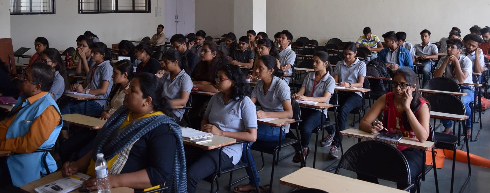 Anantrao Pawar College of Architecture Pune Expert Guest Lecture by Ultra-Tech Cement photo 9